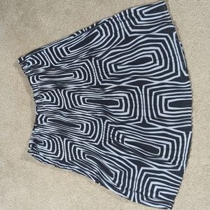 Women's Sunny Leigh black and white pleated skirt